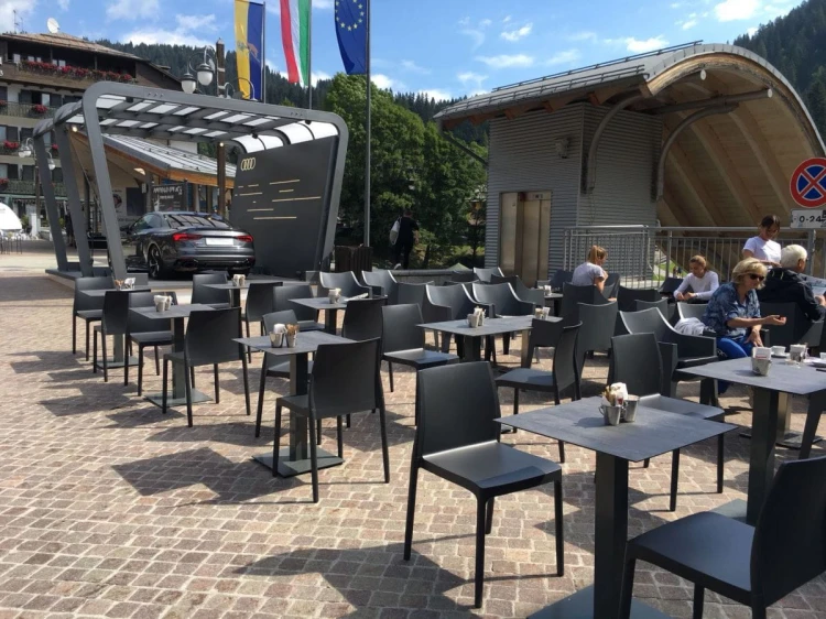 Krzesło Chloe Trend Mon Amour 2638 82 Scab Design lniane nowoczesność uniwersalność prostota komfort wysoka jakość włoskie do restauracji do kawiarni