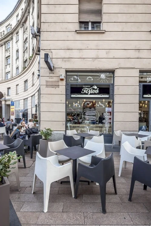 Krzesło Coccolona z podłokietnikami 2320 81 Scab Design antracytowe prostota minimalizm nowoczesność komfort wysoka jakość włoskie do kawiarni do hotelu restauracji