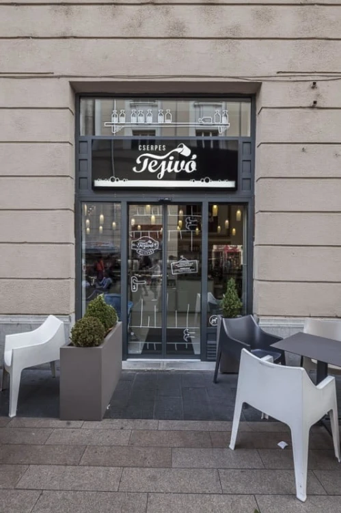 Krzesło Coccolona z podłokietnikami 2320 81 Scab Design antracytowe prostota minimalizm nowoczesność komfort wysoka jakość włoskie do kawiarni do hotelu restauracji