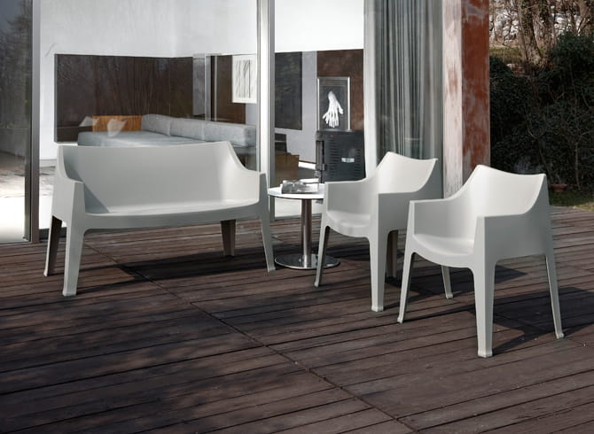 Sofa Coccolona 1253 81 antracytowa z podłokietnikami Scab Design czarna prostota minimalizm nowoczesność komfort wysoka jakość do ogródka ławka do hotelu do kawiarni