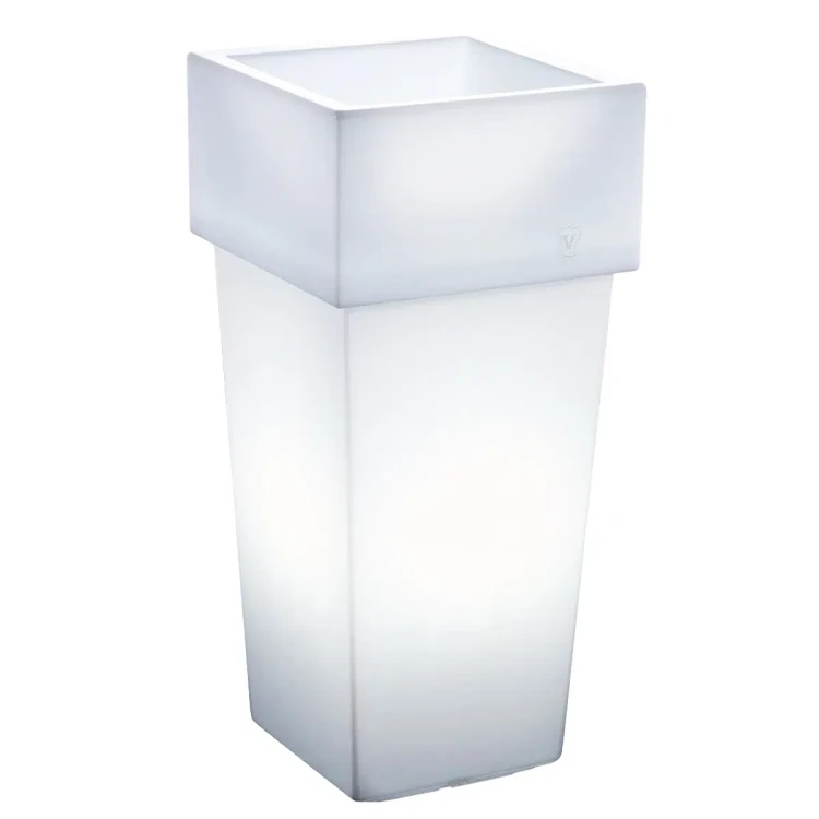 Donica Gemini RGBW LED, donica gemini LED, donica podświetlana, donica lyxo design, donica świecąca, donica na pilot, donica świetlna, donica outdoorowa, donica na event
