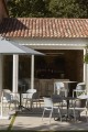Krzesło Trena Ezpeleta, krzesło plastikowe, krzesło do ogrodu, krzesło do restauracji, krzesło sztaplowane, krzesło cateringowe, krzesło outdoorowe