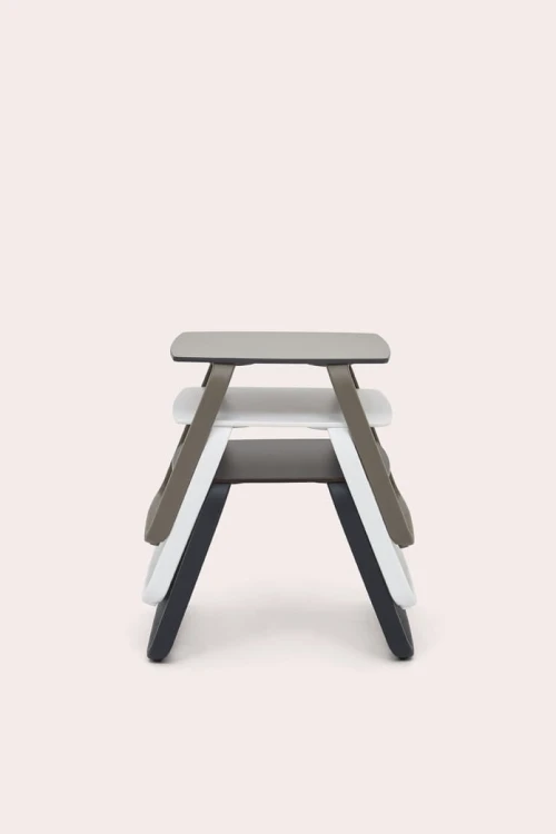 Stolik Vila Ezpeleta, stolik do leżaka, mały stolik kawowy, stolik kawowy nad basen, stolik pomocniczy