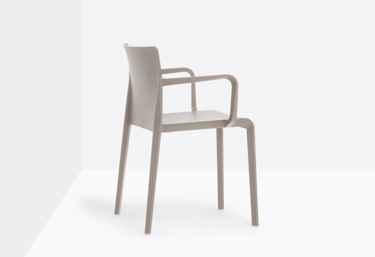 krzesło Volt 675, krzesło Pedrali, krzesło outdoor, krzesło włoski design, krzesło do jadalni, krzesło do kuchni, krzesło do restauracji