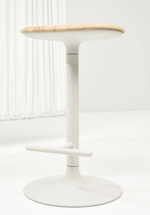 hoker Flink Wood, hoker Infiniti Design, hoker barowy, hoker do restauracji, włoski design
