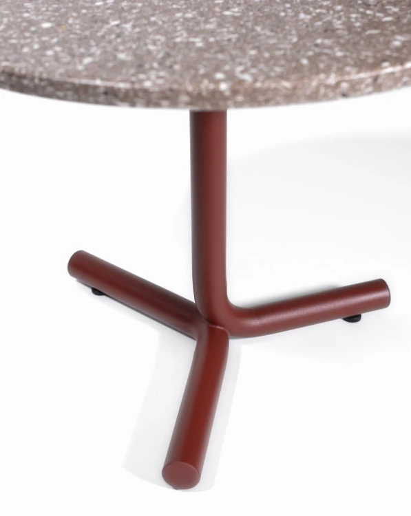 stolik kawowy Jit 3 Legs, stolik Infiniti Design, stolik do salonu, stolik do restauracji, stolik kawowy outdoor, włoski design