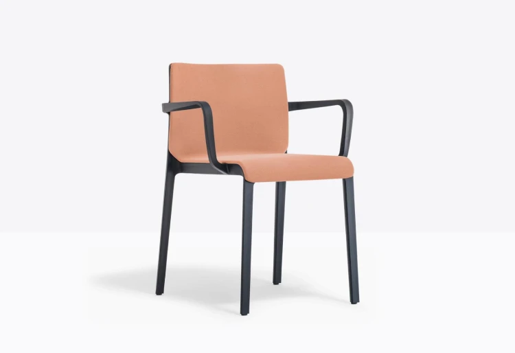 krzesło Volt 676, krzesło Pedrali, krzesło tapicerowane, krzesło do jadalni, krzesło do kuchni, włoski design, nowoczesny design