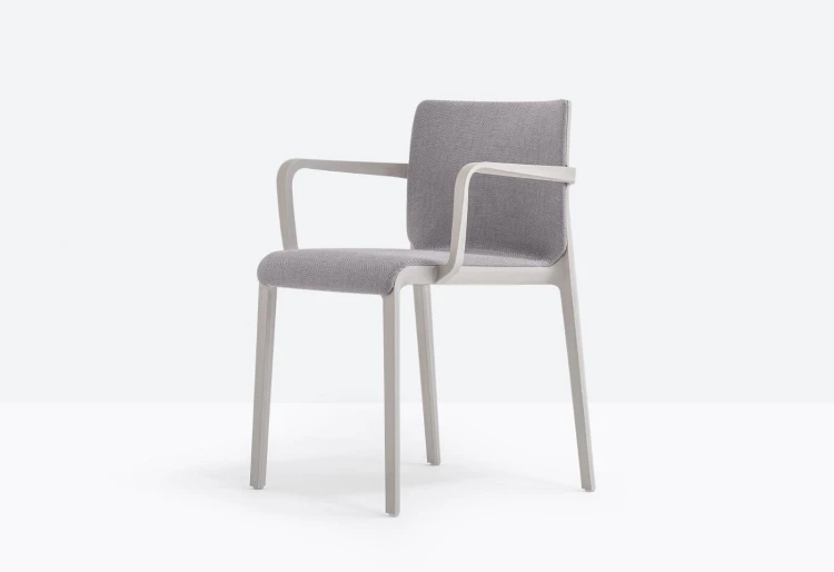 krzesło Volt 676, krzesło Pedrali, krzesło tapicerowane, krzesło do jadalni, krzesło do kuchni, włoski design, nowoczesny design