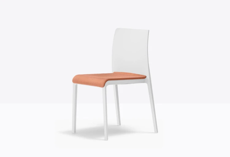 krzesło Volt 673/2, krzesło Pedrali, krzesło tapicerowane, krzesło do jadalni, krzesło do kuchni, włoski design, nowoczesny design