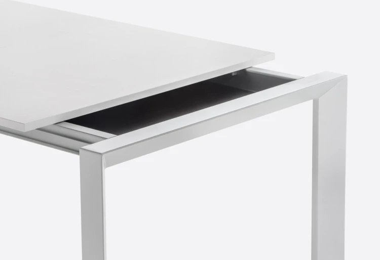stół More, stół Pedrali, stół rozkładany, biały stół, stół do jadalni, stół do sali konferencyjnej, stół prostokątny, nowoczesny design, włoski design