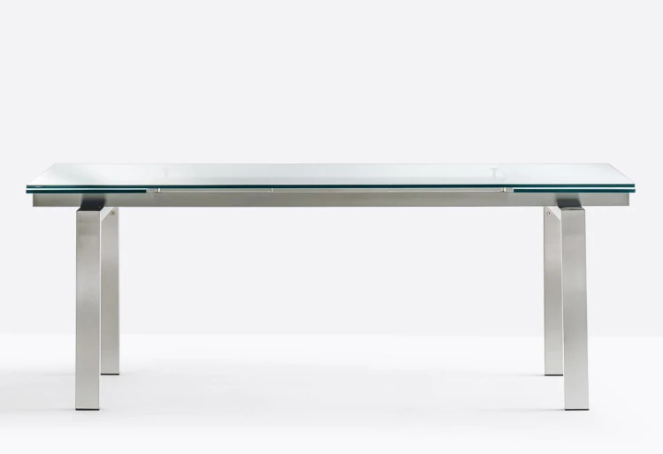 stół Magic, stół Pedrali, stół rozkładany, stół szklany, stół do jadalni, nowoczesny design, włoski design