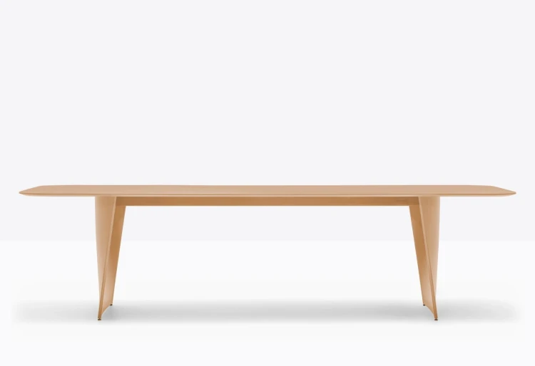 stół Frank, stół Pedrali, stół kolorowy, stół do jadalni, stół do restauracji, nowoczesny stół, nowoczesny design, włoski design