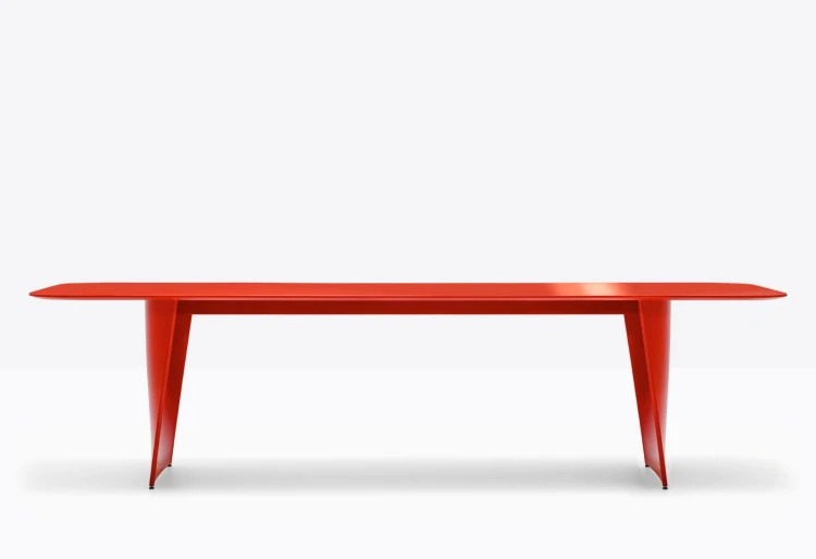 stół Frank, stół Pedrali, stół kolorowy, stół do jadalni, stół do restauracji, nowoczesny stół, nowoczesny design, włoski design