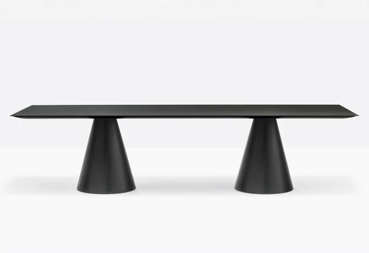 stół Ikon, stół Pedrali, stół do jadalni, stół do restauracji, stół prostokątny, nowoczesny design, włoski design