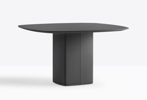 stół Aero, stół Pedrali, stół do jadalni, stół kwadratowy, stół nowoczesny, nowoczesny design, włoski design