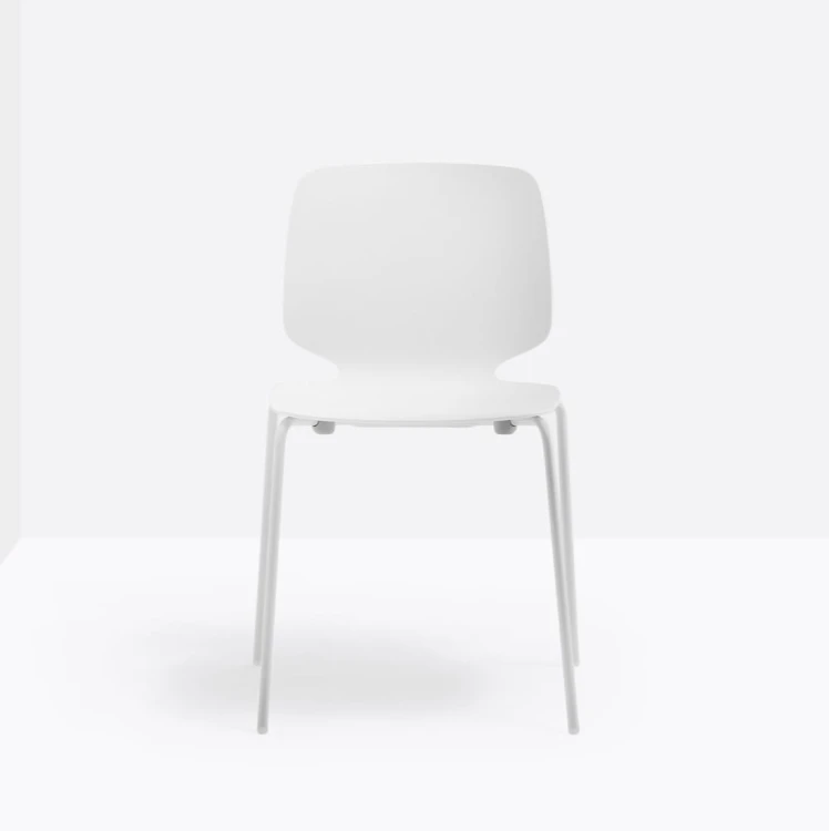 krzesło Babila, krzesło Pedrali, krzesło minimalistyczne, krzesło do jadalni, krzesło do kuchni, krzesło konferencyjne, nowoczesny design, włoski design