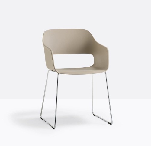 krzesło Babila, krzesło Pedrali, krzesło minimalistyczne, krzesło do jadalni, krzesło do kuchni, krzesło konferencyjne, nowoczesny design, włoski design