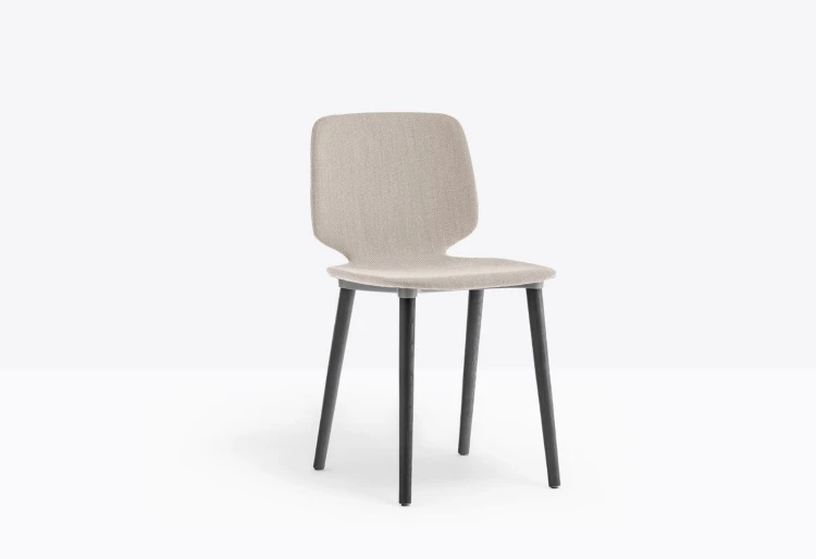krzesło Babila, krzesło Pedrali, krzesło minimalistyczne, krzesło do jadalni, krzesło do kuchni, krzesło konferencyjne, nowoczesny design, włoski design