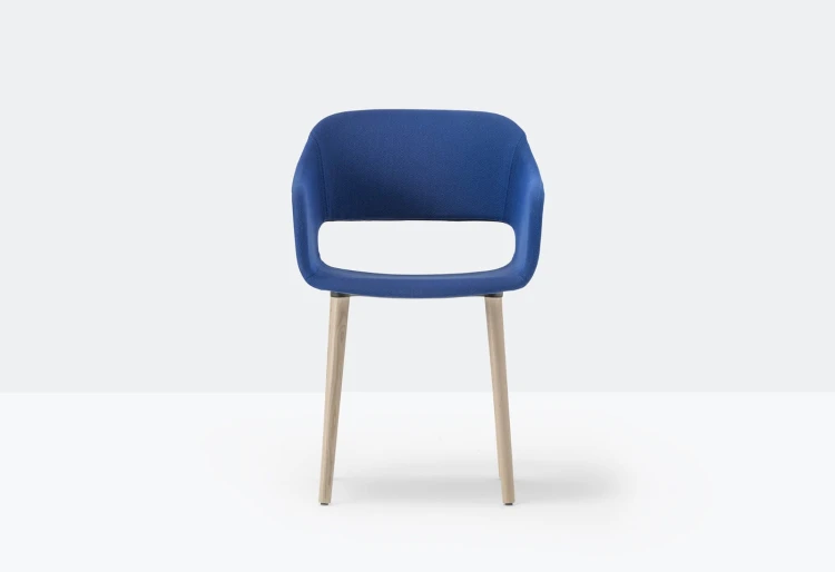 krzesło Babila, krzesło Pedrali, krzesło minimalistyczne, krzesło do jadalni, krzesło do kuchni, krzesło konferencyjne, nowoczesny design, włoski design