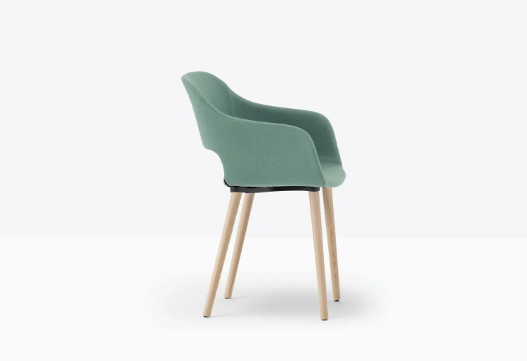 krzesło Babila, krzesło Pedrali, krzesło minimalistyczne, krzesło do jadalni, krzesło do kuchni, krzesło konferencyjne, nowoczesny design, włoski design