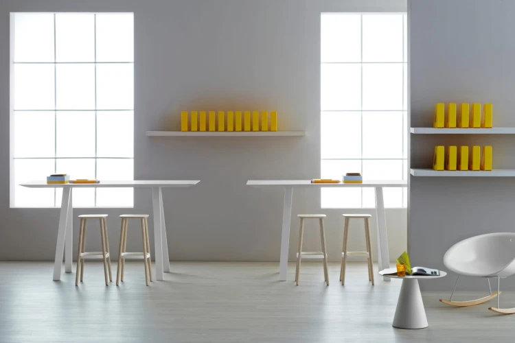 hoker Babila, hoker Pedrali, hoker do kuchni, hoker do jadalni, hoker do restauracji, hoker włoski, nowoczesny design, włoski design