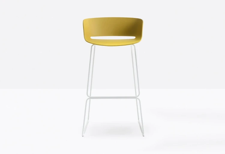 hoker Babila, hoker Pedrali, hoker do kuchni, hoker do jadalni, hoker do restauracji, hoker włoski, nowoczesny design, włoski design