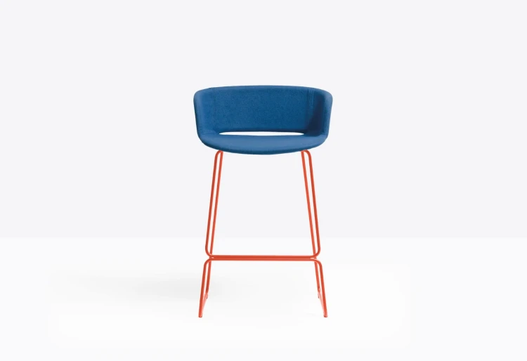 hoker Babila, hoker Pedrali, hoker do kuchni, hoker do jadalni, hoker do restauracji, hoker włoski, nowoczesny design, włoski design