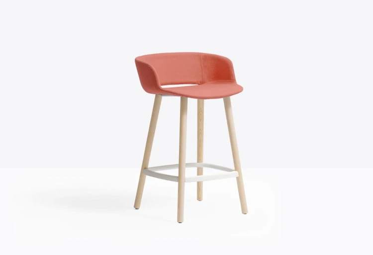 hoker Babila, hoker Pedrali, hoker do kuchni, hoker do jadalni, hoker do restauracji, hoker włoski, nowoczesny design, włoski design