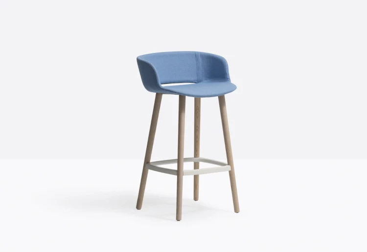 hoker Babila, hoker Pedrali, hoker do kuchni, hoker do jadalni, hoker do restauracji, hoker włoski, nowoczesny design, włoski design