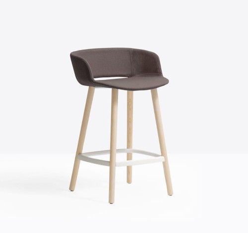 hoker Babila, hoker Pedrali, hoker do kuchni, hoker do jadalni, hoker do restauracji, hoker włoski, nowoczesny design, włoski design