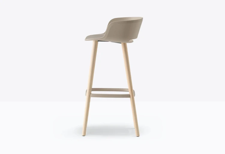 hoker Babila, hoker Pedrali, hoker do kuchni, hoker do jadalni, hoker do restauracji, hoker włoski, nowoczesny design, włoski design