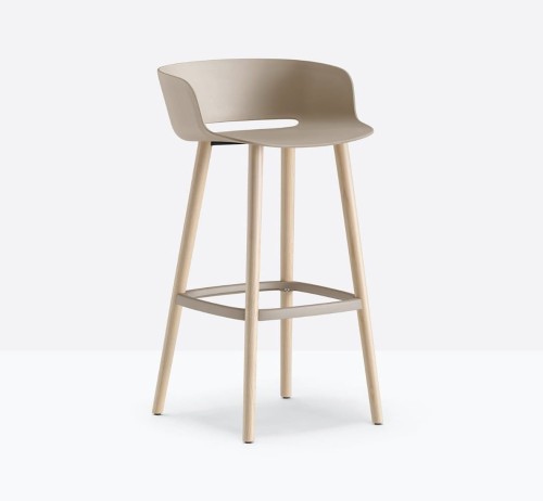 hoker Babila, hoker Pedrali, hoker do kuchni, hoker do jadalni, hoker do restauracji, hoker włoski, nowoczesny design, włoski design