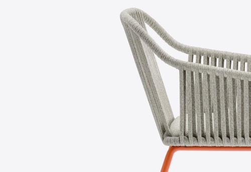 krzesło Babila, krzesło Pedrali, krzesło minimalistyczne, krzesło do jadalni, krzesło do kuchni, krzesło konferencyjne, nowoczesny design, włoski design