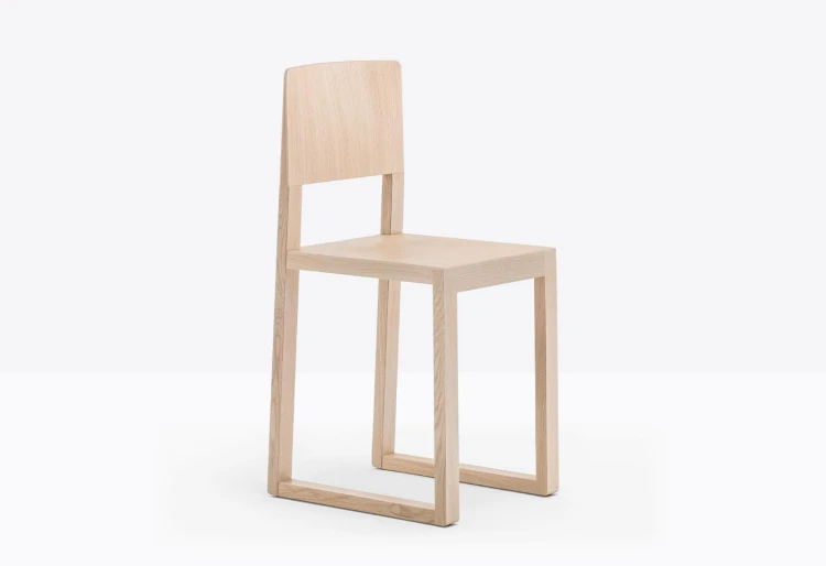 krzesło Brera, krzesło Pedrali, krzesło dębowe, krzesło drewniane, krzesło do jadalni, krzesło do kuchni, krzesło do restauracji, nowoczesny design, włoski design
