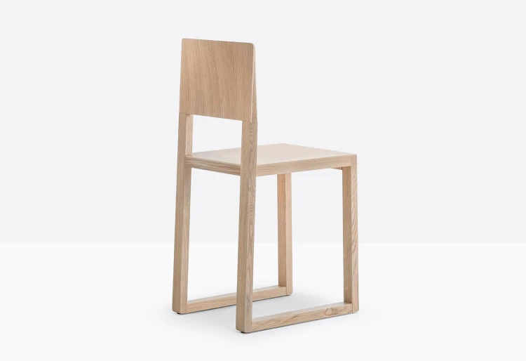 krzesło Brera, krzesło Pedrali, krzesło dębowe, krzesło drewniane, krzesło do jadalni, krzesło do kuchni, krzesło do restauracji, nowoczesny design, włoski design