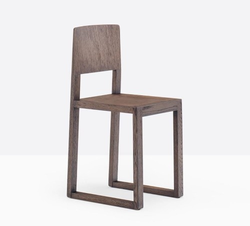 krzesło Brera, krzesło Pedrali, krzesło dębowe, krzesło drewniane, krzesło do jadalni, krzesło do kuchni, krzesło do restauracji, nowoczesny design, włoski design