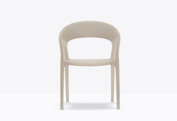 krzesło Gossip, krzesło Pedrali, krzesło z tworzywa, krzesło outdoorowe, krzesło na taras, krzesło do restauracji, krzesło włoskie, włoski design, nowoczesny design
