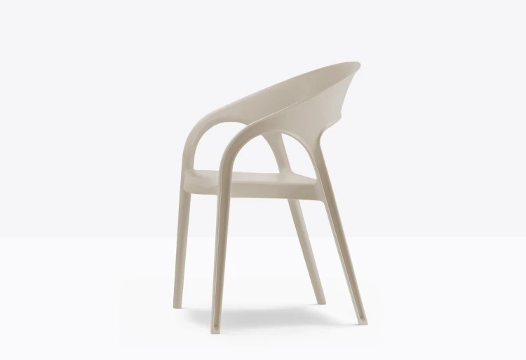 krzesło Gossip, krzesło Pedrali, krzesło z tworzywa, krzesło outdoorowe, krzesło na taras, krzesło do restauracji, krzesło włoskie, włoski design, nowoczesny design