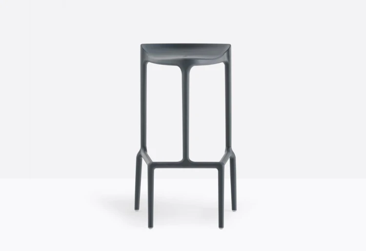 hoker Happy, hoker Pedrali, hoker z tworzywa, hoker na taras, hoker do kuchni, hoker do restauracji, nowoczesny hoker, nowoczesny design, włoski design