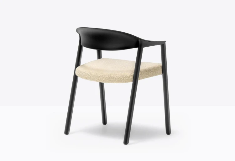krzesło Hera, krzesło Pedrali, krzesło drewniane, krzesło boho, krzesło do jadalni, krzesło do salonu, krzesło retro, włoski design, nowoczesny design