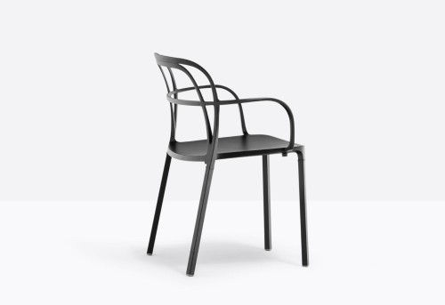 krzesło Intrigo, krzesło Pedrali, krzesło włoskie, krzesło outdoorowe, krzesło do jadalni, krzesło do restauracji, krzesło do kawiarni, nowoczesny design, włoski design