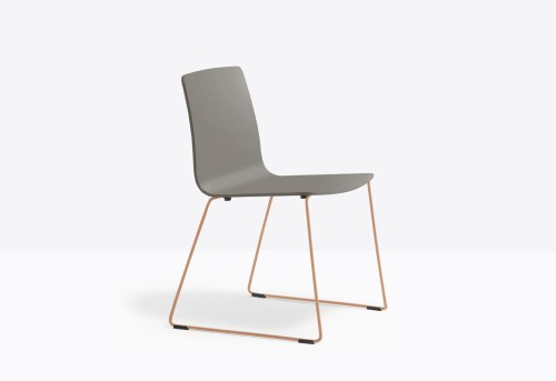 krzesło Inga, krzesło Pedrali, krzesło stalowe, krzesło z tworzywa, krzesło do jadalni, krzesło do kuchni, nowoczesny design, włoski design