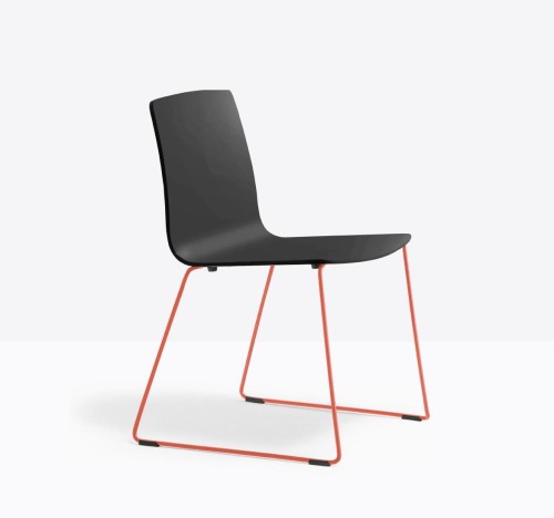 krzesło Inga, krzesło Pedrali, krzesło stalowe, krzesło z tworzywa, krzesło do jadalni, krzesło do kuchni, nowoczesny design, włoski design