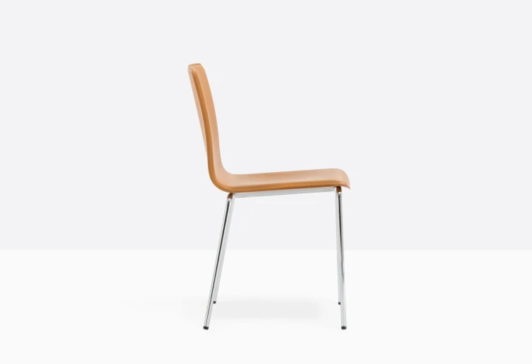 krzesło Inga, krzesło Pedrali, krzesło stalowe, krzesło skórzane, krzesło do jadalni, krzesło do kuchni, nowoczesny design, włoski design