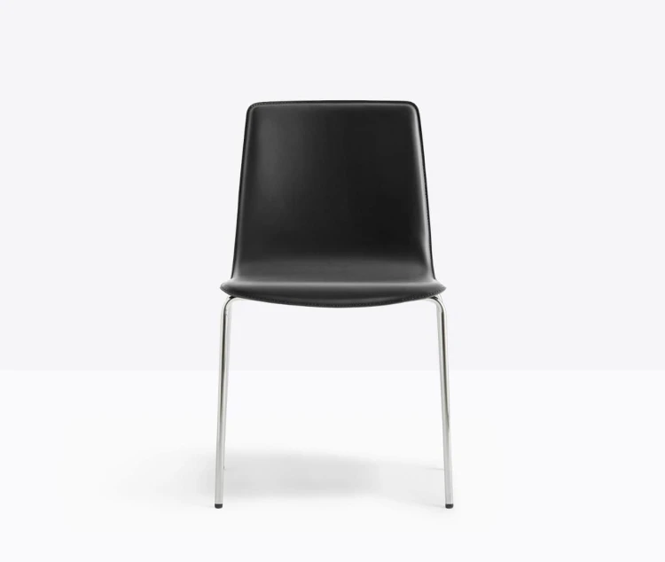 krzesło Inga, krzesło Pedrali, krzesło stalowe, krzesło skórzane, krzesło do jadalni, krzesło do kuchni, nowoczesny design, włoski design