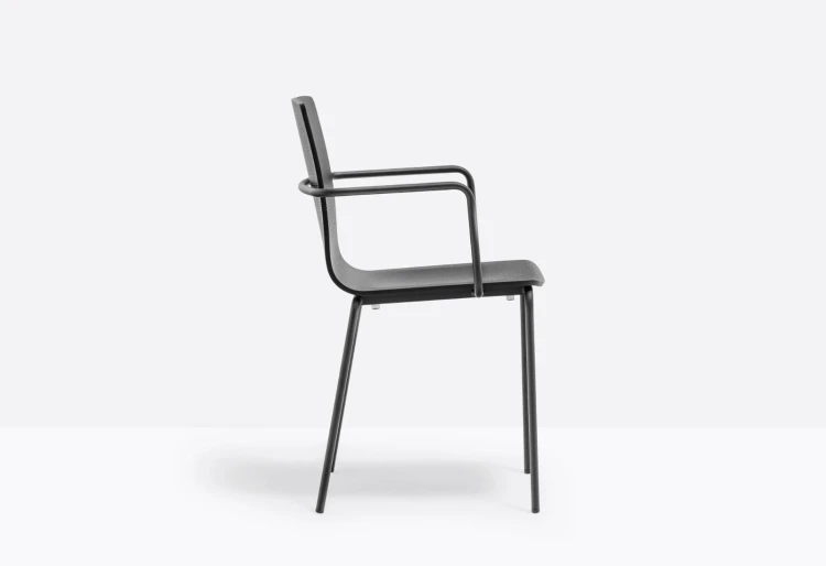 krzesło Inga, krzesło Pedrali, krzesło stalowe, krzesło drewniane, krzesło do jadalni, krzesło do kuchni, nowoczesny design, włoski design