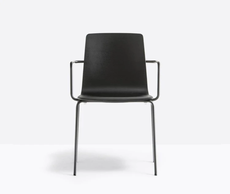 krzesło Inga, krzesło Pedrali, krzesło stalowe, krzesło drewniane, krzesło do jadalni, krzesło do kuchni, nowoczesny design, włoski design