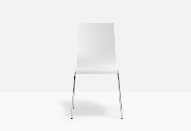 krzesło Kuadra, krzesło Pedrali, krzesło stalowe, krzesło z tworzywa, krzesło do jadalni, krzesło do kawiarni, krzesło do restauracji, nowoczesny design, włoski design