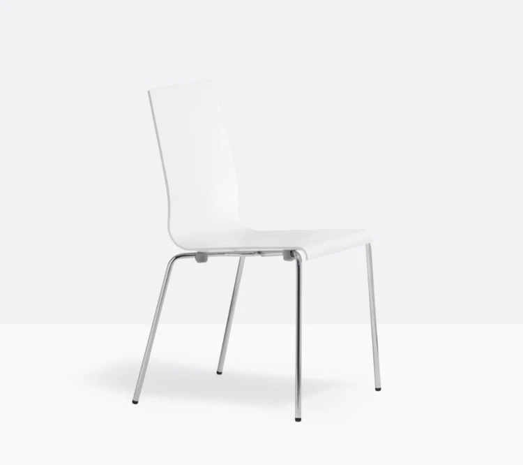 krzesło Kuadra, krzesło Pedrali, krzesło stalowe, krzesło z tworzywa, krzesło do jadalni, krzesło do kawiarni, krzesło do restauracji, nowoczesny design, włoski design