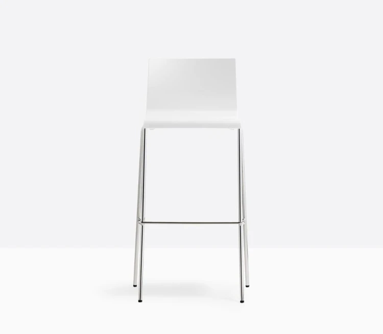 hoker Kuadra, hoker Pedrali, hoker stalowy, hoker z tworzywa, hoker do jadalni, hoker do kawiarni, hoker do restauracji, nowoczesny design, włoski design